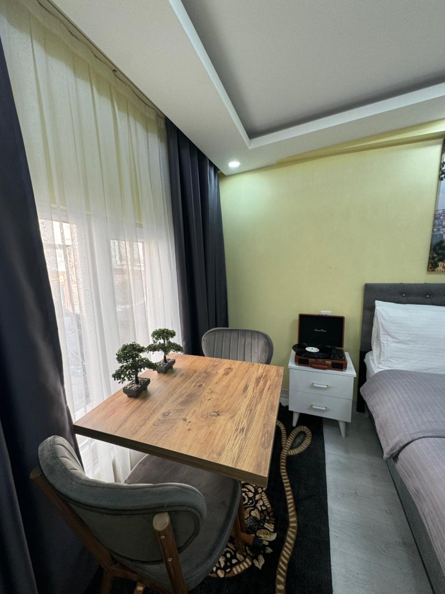 Ozer Hotel & Apartments Istanbul Exterior photo
