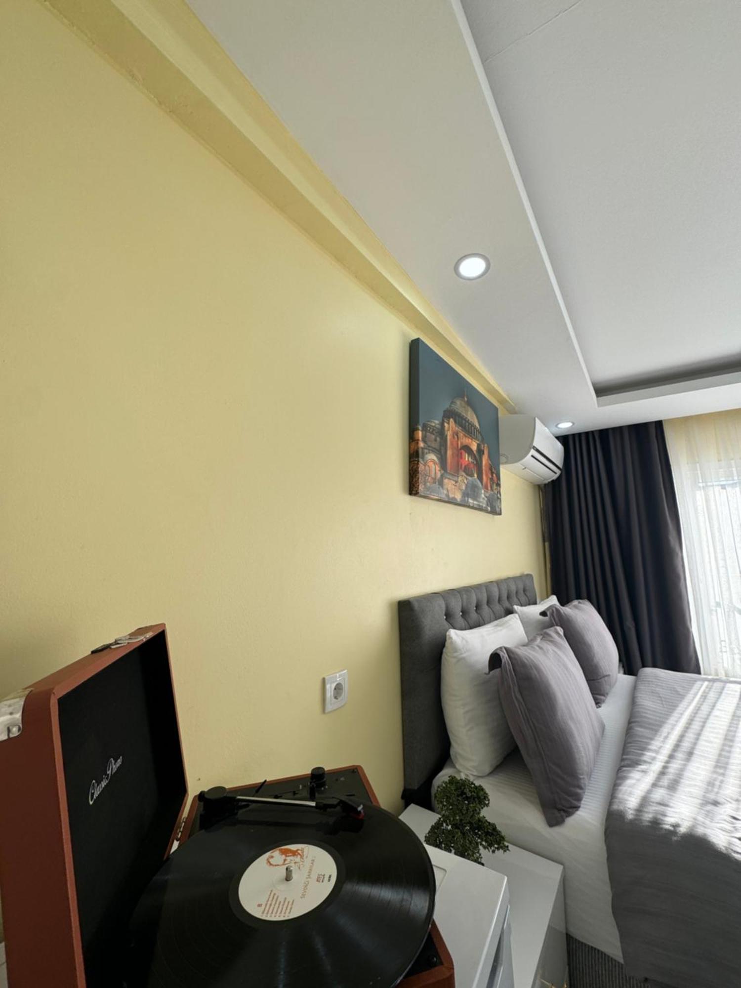 Ozer Hotel & Apartments Istanbul Exterior photo