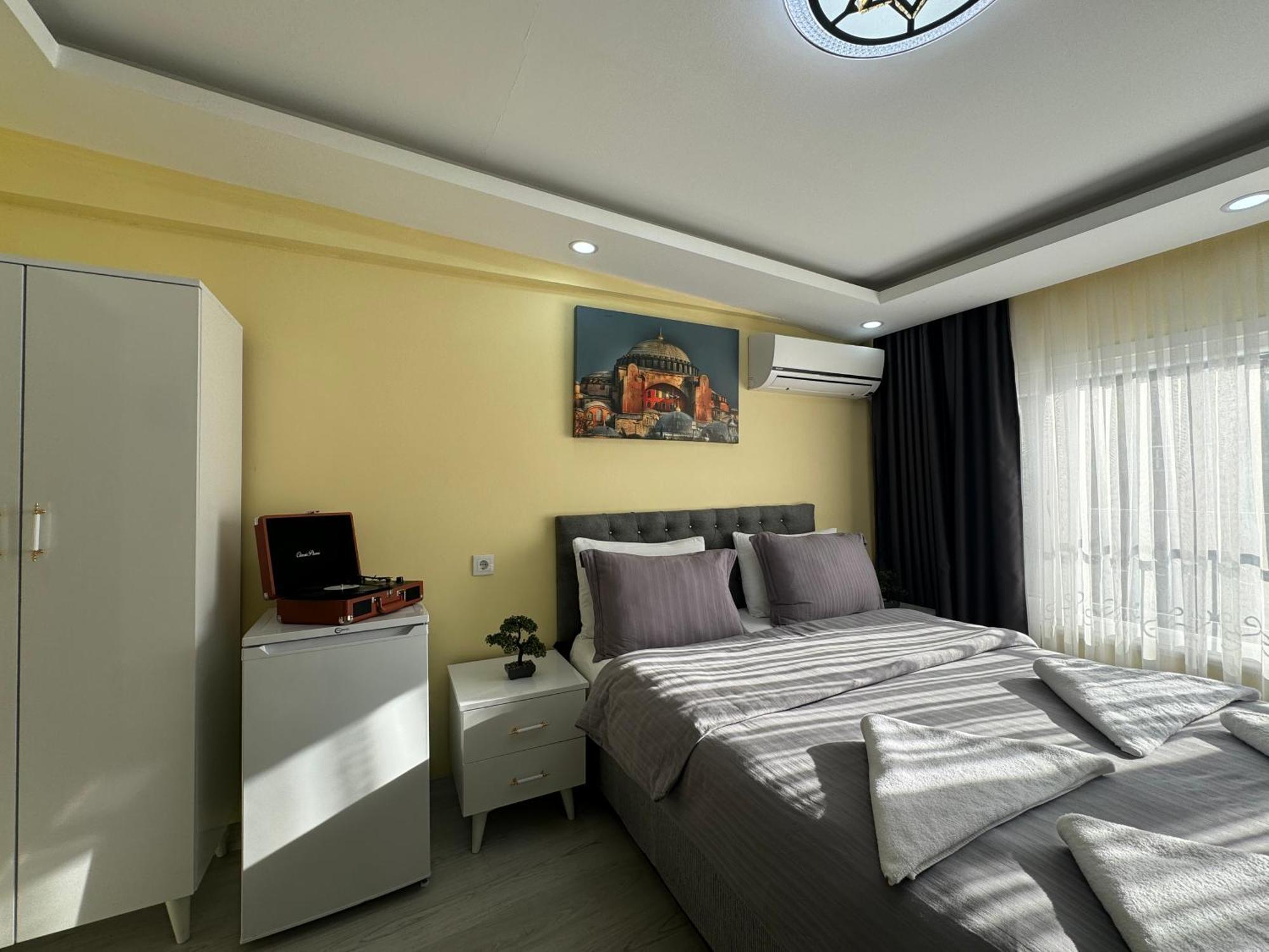 Ozer Hotel & Apartments Istanbul Exterior photo